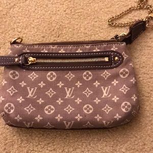 Louis Vuitton idyell mini pochette
